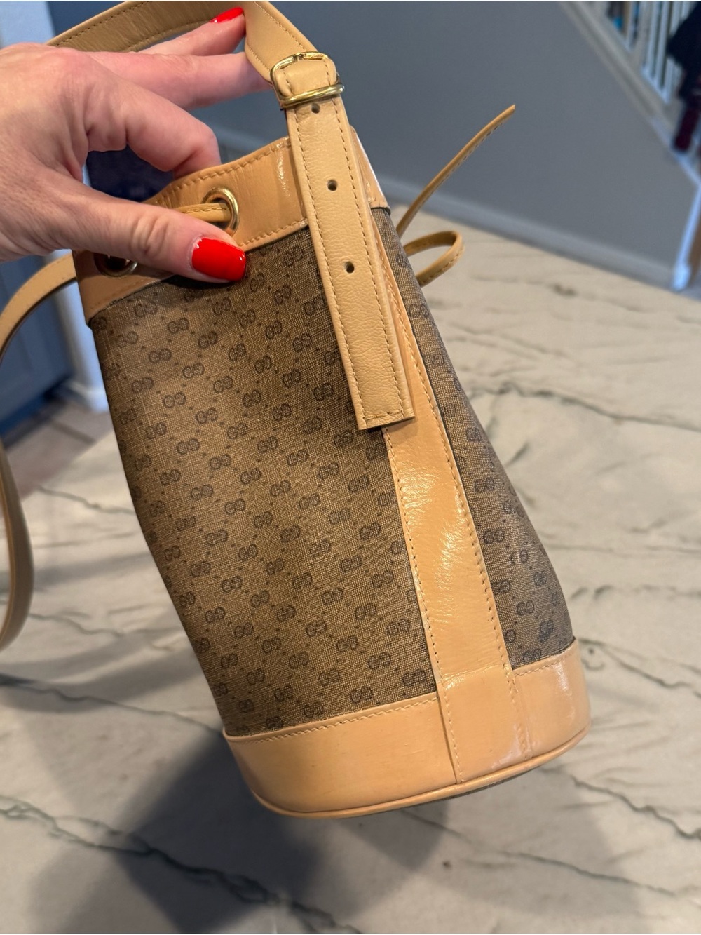 Vintage Gucci Micro GG Monogram Bucket Bag Repainted + New Strap & Drawstring - Picture 15 of 16